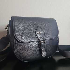 Furla Urania  Bandoliera Leather Bag
